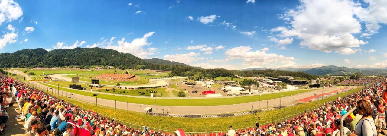 Grandprixcamp, Closest To The Red Bull Ring, Up To 4 Guests In A Tent Spielberg Bei Knittelfeld Exteriör bild