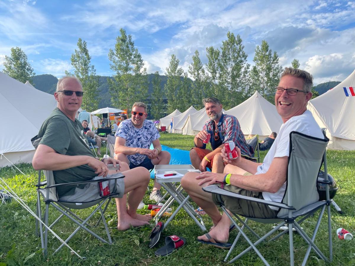 Grandprixcamp, Closest To The Red Bull Ring, Up To 4 Guests In A Tent Spielberg Bei Knittelfeld Exteriör bild